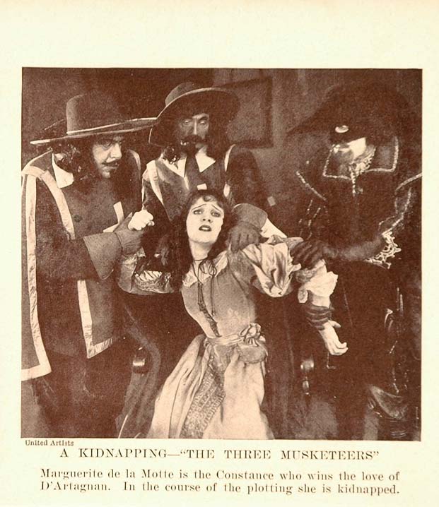 1927 Print Scene Three Musketeers Marguerite la Motte - ORIGINAL