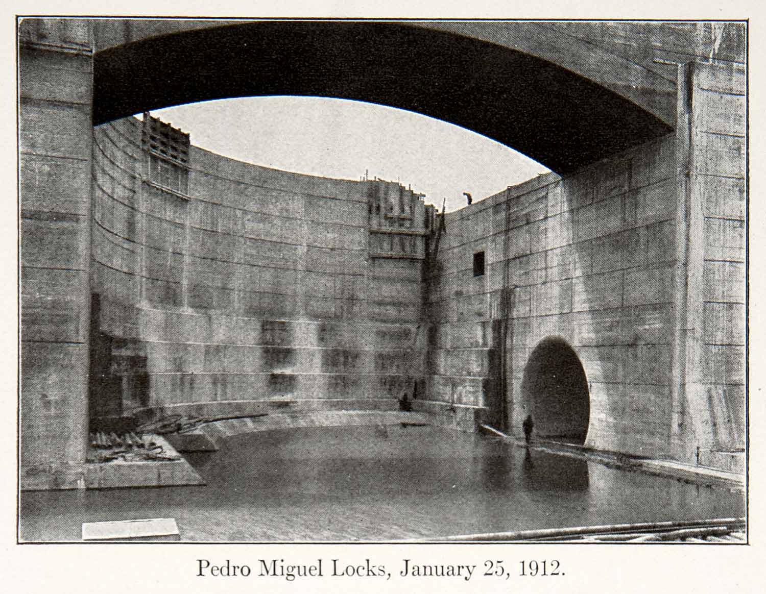 1913 Print Panama Canal Pedro Miguel Locks Engineering Concrete Ocean XGOC4